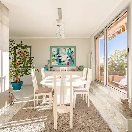 Les Balcons D'eze By Interhome * 艾日
